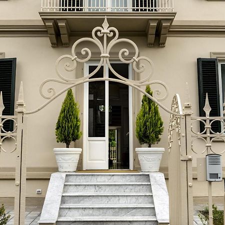 Villa La Tuia B&B Lucca Bagian luar foto