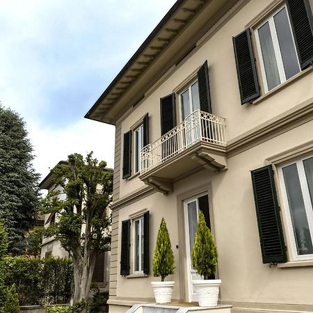 Villa La Tuia B&B Lucca Bagian luar foto