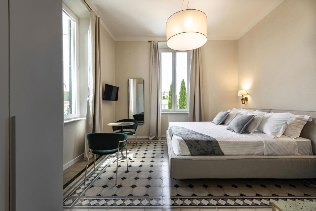 Villa La Tuia B&B Lucca Bagian luar foto